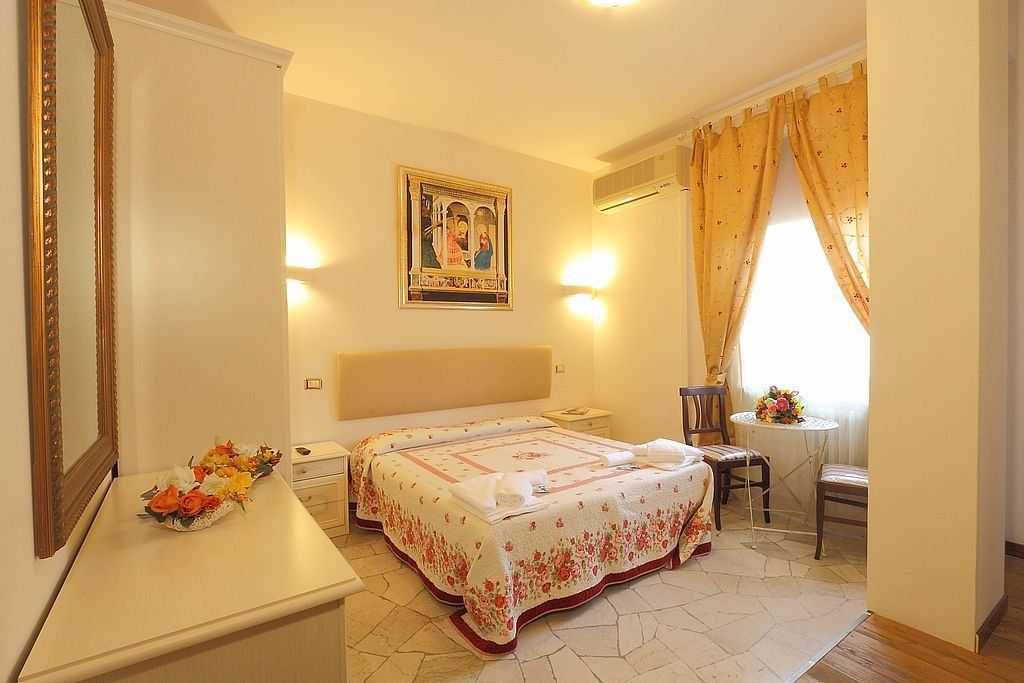 Monna Clara 2* Florenz